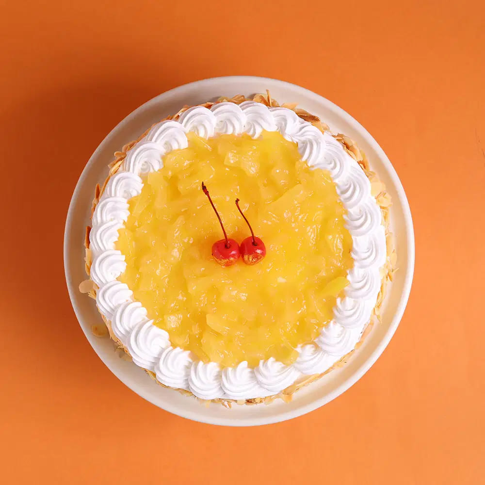 Pineapple Cream Cake